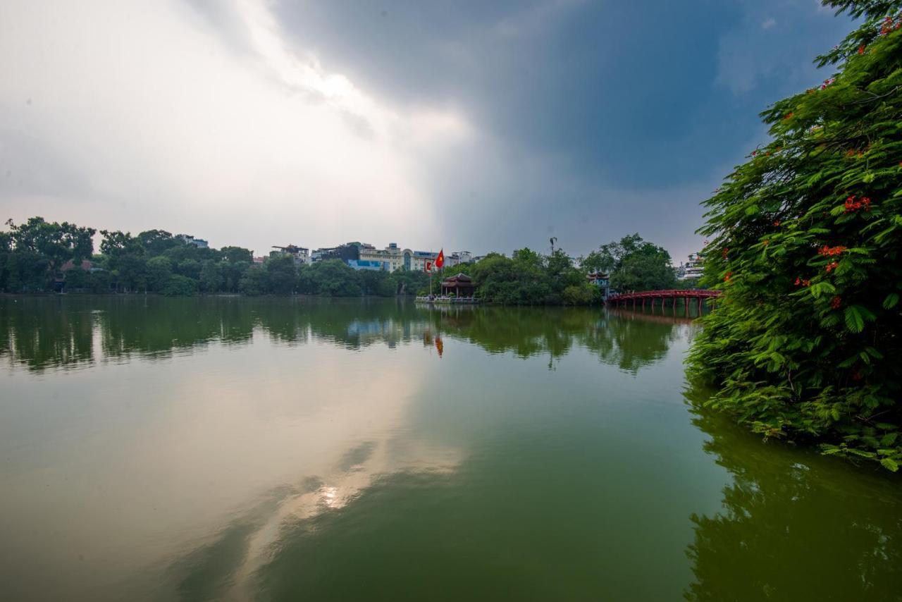 22Housing Hotel & Residence 81 Linh Lang Hanoi Eksteriør billede